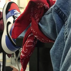 Meet your Posher, Tyrell